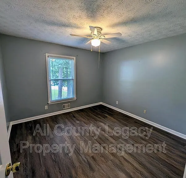 4292 Wrexham Ct — Photo 8