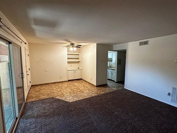 3rd image of 1224 E Evergreen St APT 122