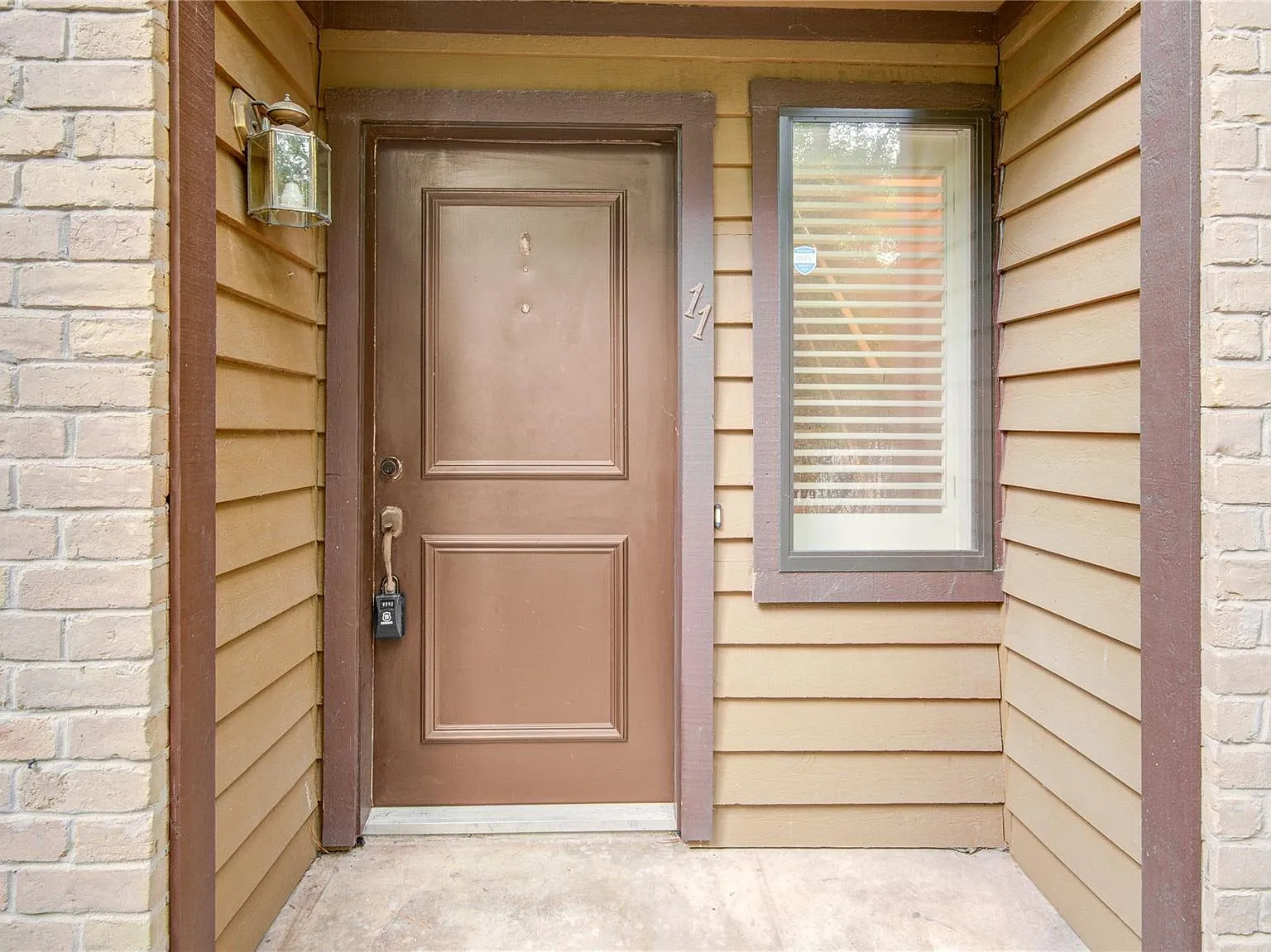 2 bed, 2.5 bath, 1460 sqft, $2,100 — Photo 4