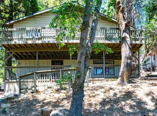 712 S Old Toll Rd, Twin Peaks, CA 92391