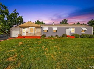 5267 Milburn Rd, Saint Louis, MO 63129