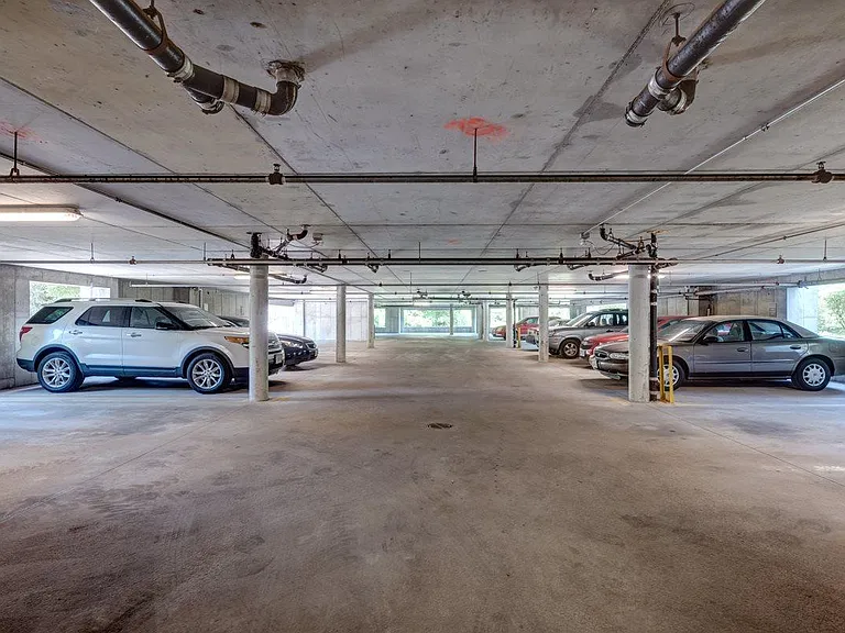 100 Perkins Ave — Photo 12