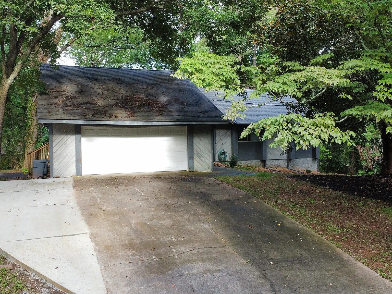 3 bed, 1681 sqft, $2,300 — Photo 3