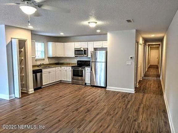 4th image of 1768 Lane Ave S Unit 2