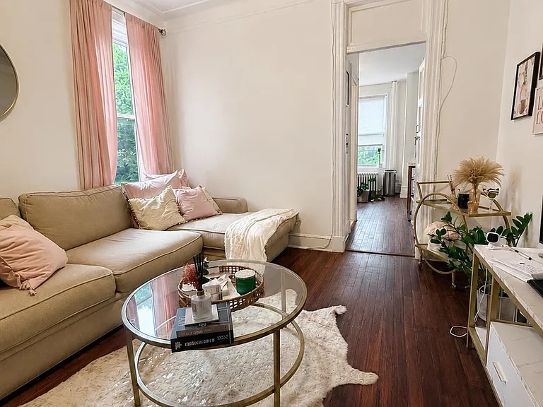 1021 Park Ave #2L — Photo 1