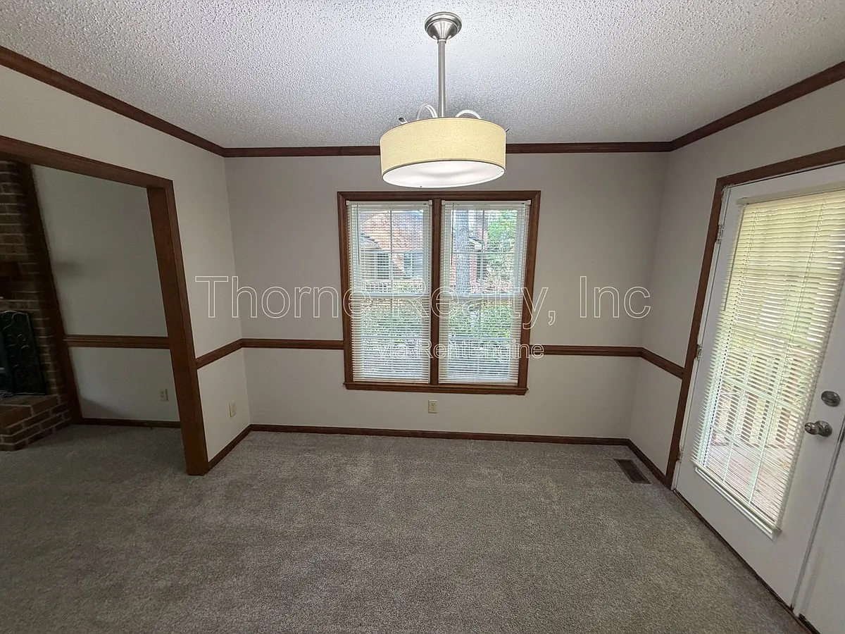 Building Photo - 101 Opossum Trot Ct