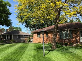 8677 Grospoint Ave S, Cottage Grove, MN 55016