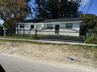 1361 NE 144th St, Miami, FL 33161