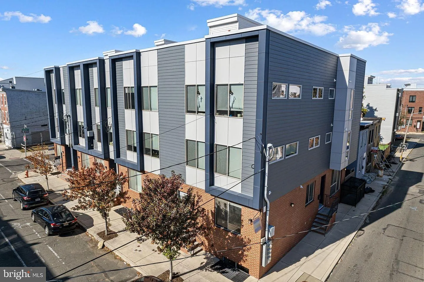 411 West Berks Street, Unit 1 — Photo 1