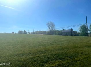 171 Hoover Rd #A, Roaring Spring, PA 16673