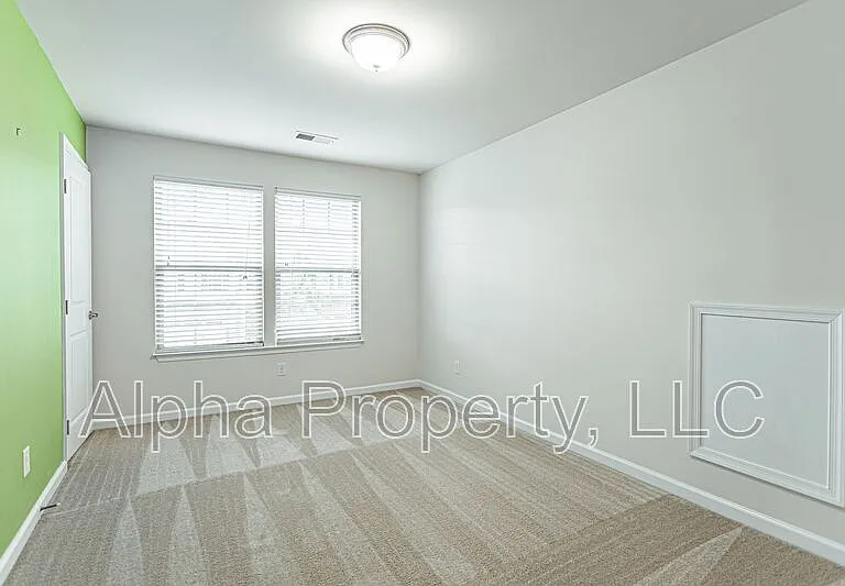 106 Middleby Way — Photo 22