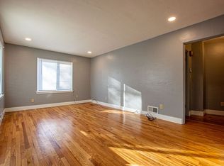 62 Country Club Rd #63, Omaha, NE 68127