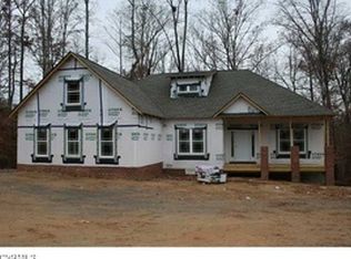 12330 Point Landing Ct, Midlothian, VA 23112