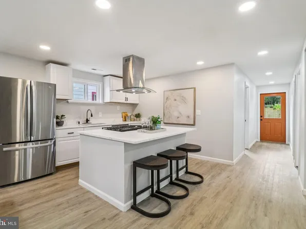 919 Mentor Ave, Capitol Heights, MD 20743