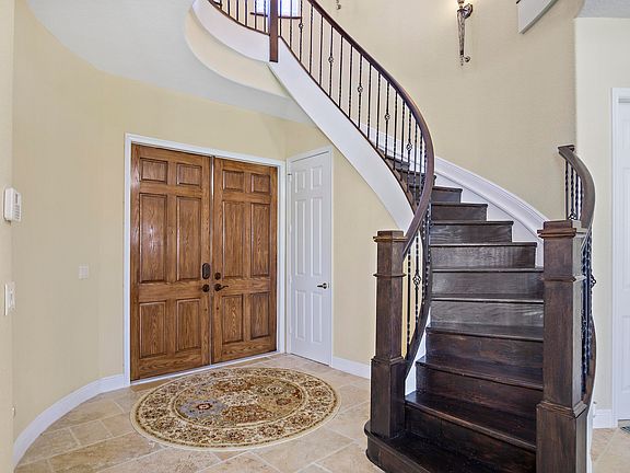 5th image of 4120 Artesa Drive