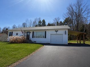 25 Bret Street, Berlin, NH 03570