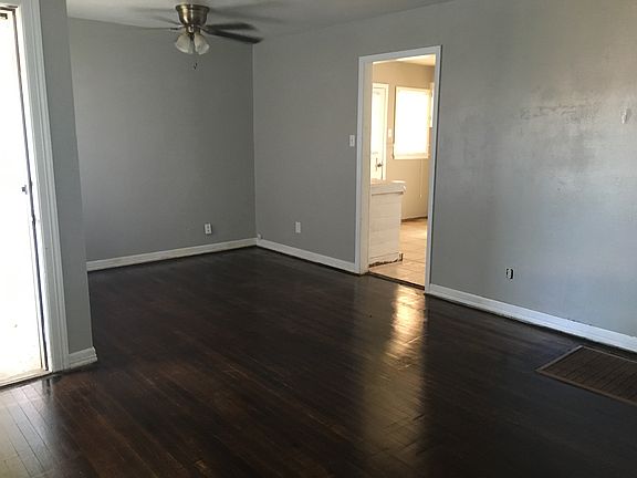 5th image of 1001 S San Jose Dr