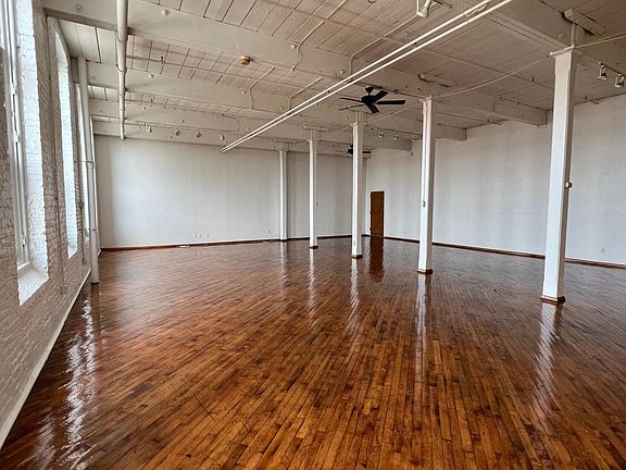 2nd image of 1732 N 5th St #403