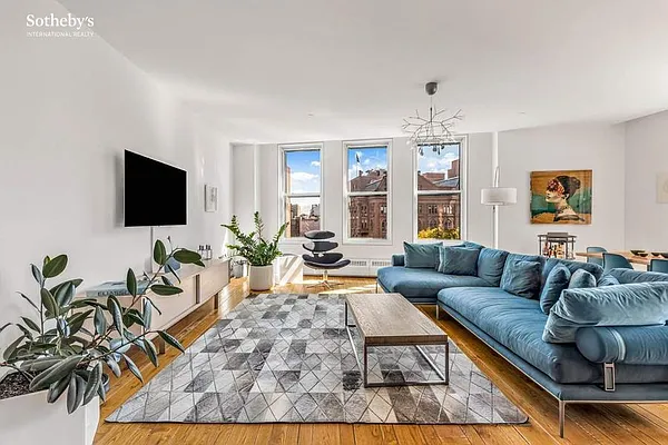Rented by Sotheby's International Realty | media 2