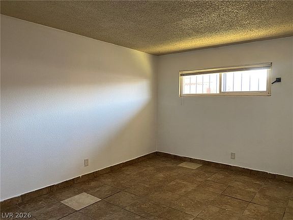 4th image of 2321 Ellis St