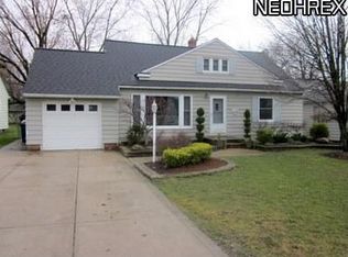 5158 Longton Rd, Lyndhurst, OH 44124
