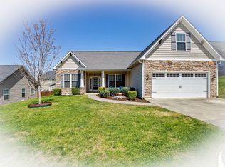 900 Hackney Rd, Johnson City, TN 37615