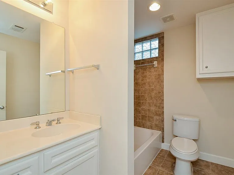 11315 S Main St #1-301 — Photo 19