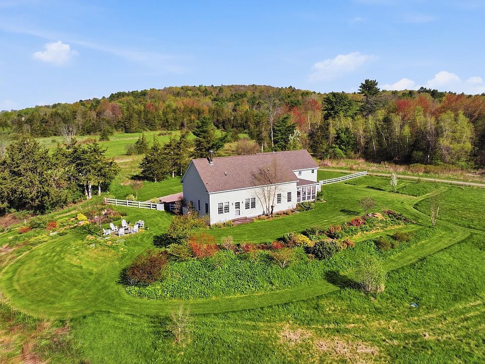 1st image of 235 Primrose Lane