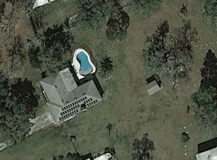 8216 Tanglewood Dr, New Port Richey, FL 34654