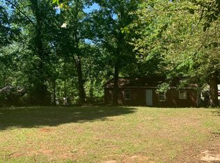 9 Findlater Rd, Phenix City, AL 36869