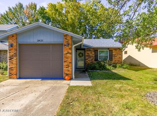 2421 Hartford Rd, Columbia, MO 65203