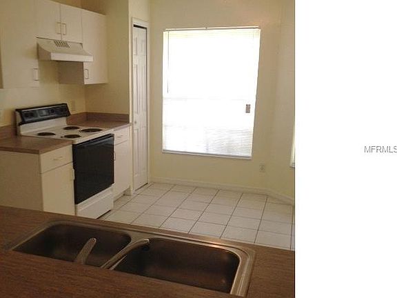 3rd image of 963 Royal Oaks Dr