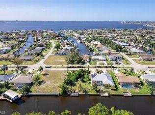 2411 Everest Pkwy, Cape Coral, FL 33904