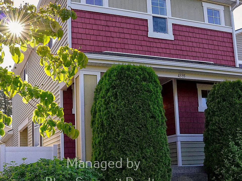 1st image of 4335 Crestone St NE