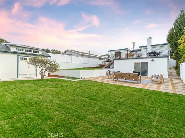 2305 Hill Ln, Redondo Beach, CA 90278