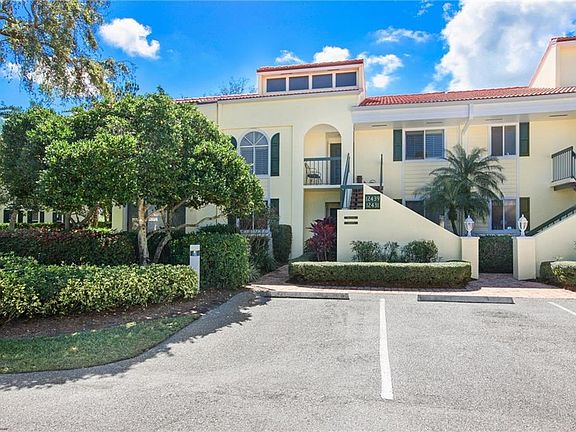 4th image of 12439 NW Harbour Ridge Blvd #3-2