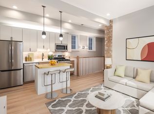1725 W 17th St APT 1R, Chicago, IL 60608