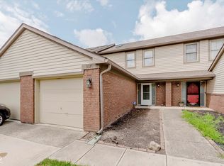 5370 Bay Harbor Dr, Indianapolis, IN