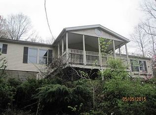 196 Whites Hill Rd, Rochester, PA 15074