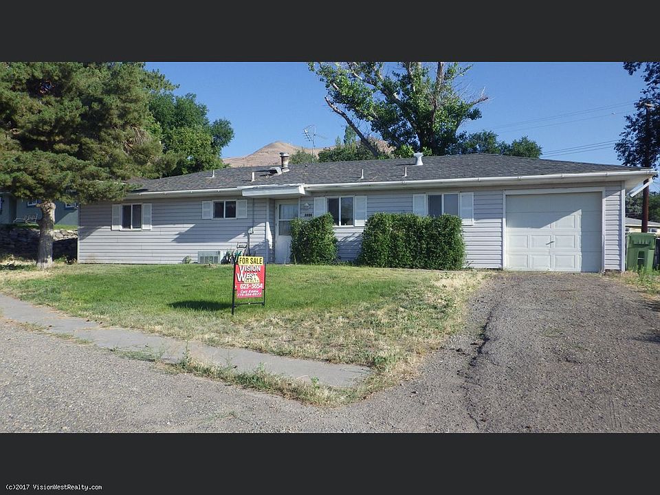 1st image of 3030 Sage Heights Dr