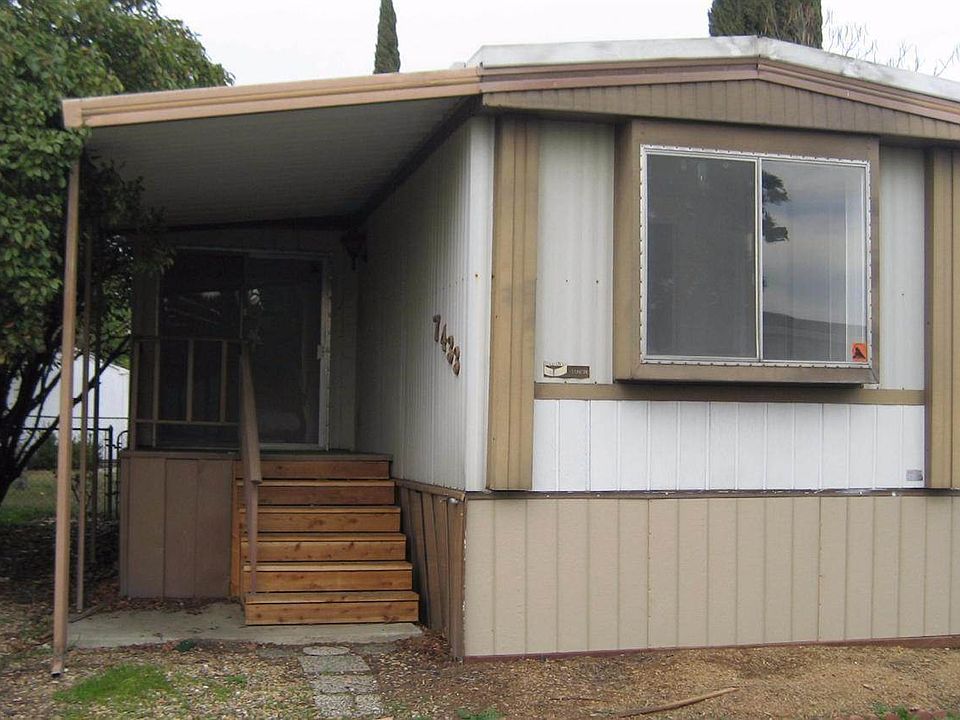 1st image of 7433 Topanga Ln #261