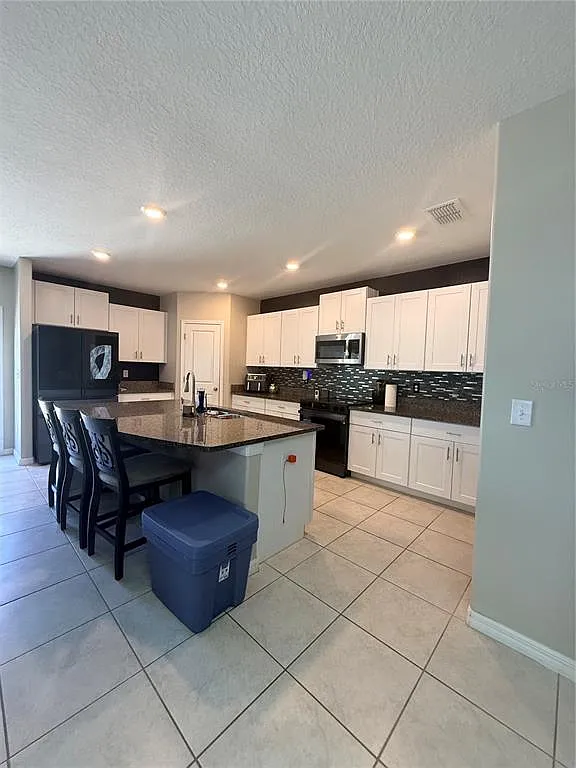 Building Photo - 13790 Sea Bridge Dr