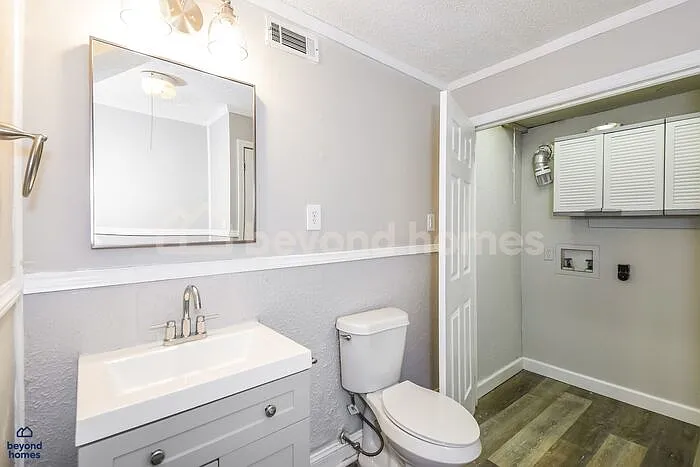 3230 Social Cir — Photo 17