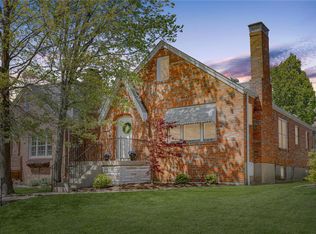 5631 Pernod Ave, Saint Louis, MO
