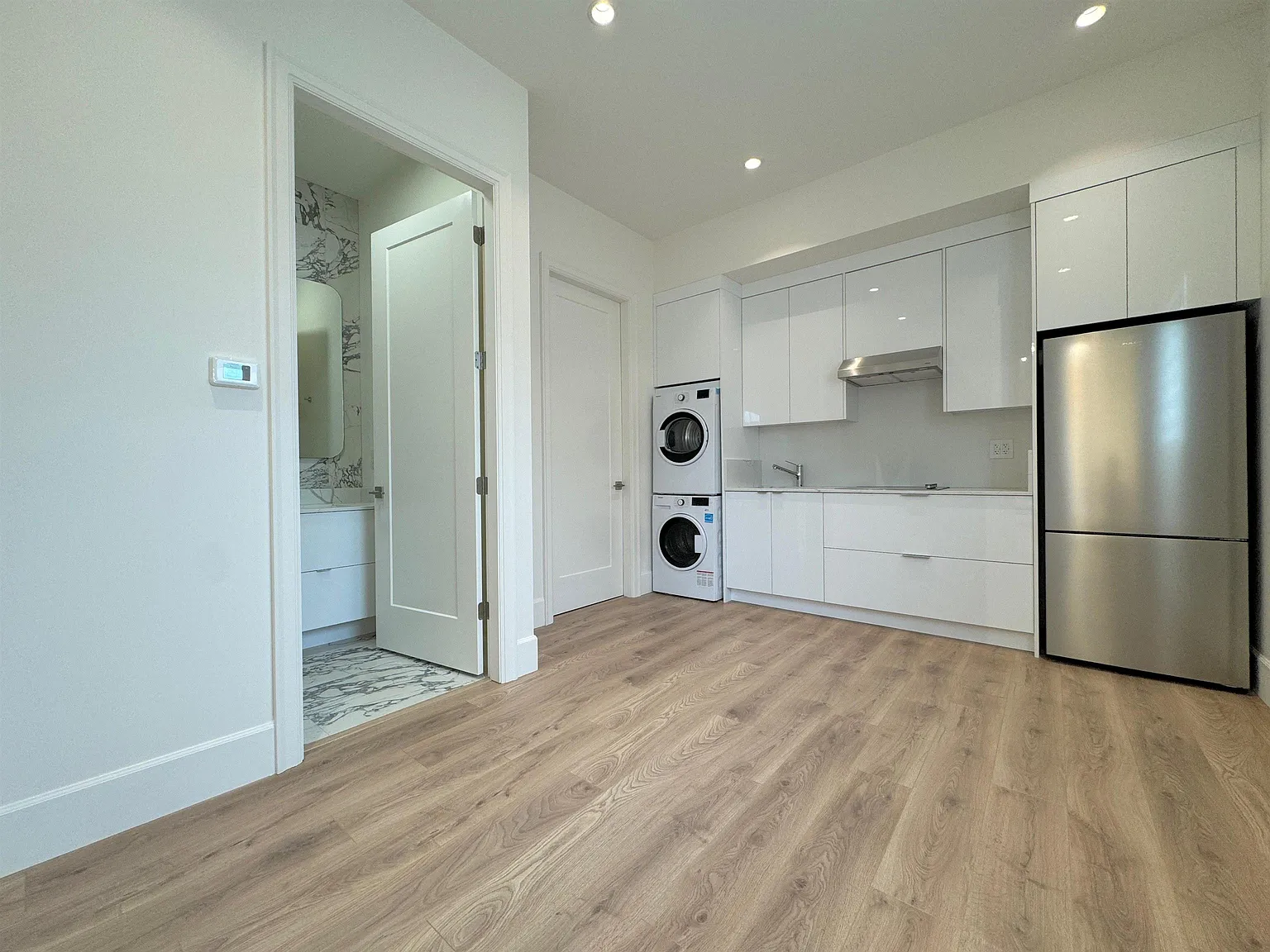 1 bed, 450 sqft, $1,650 — Photo 4
