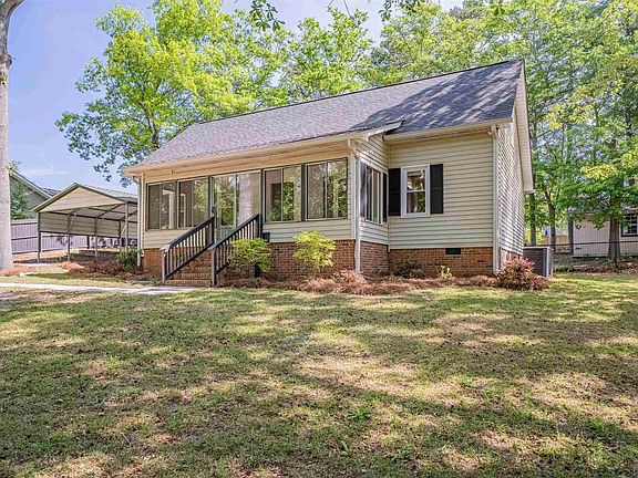 2nd image of 300 Rollingwood Dr