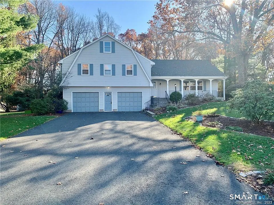 121 Rockledge Dr
