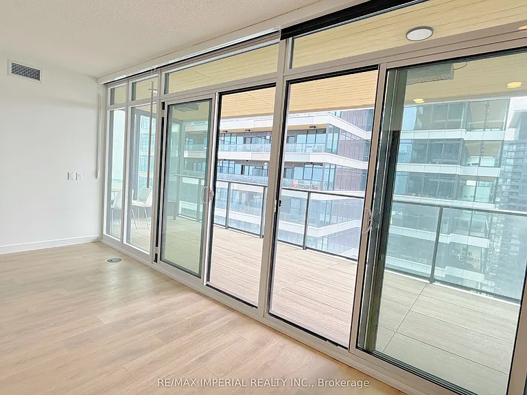 1 Concord Cityplace Way #4210 — Photo 4