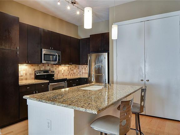 2nd image of 2950 McKinney Ave APT 418