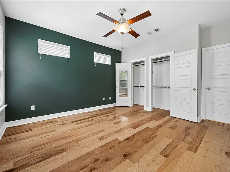7203 Bertram Ct — Photo 16